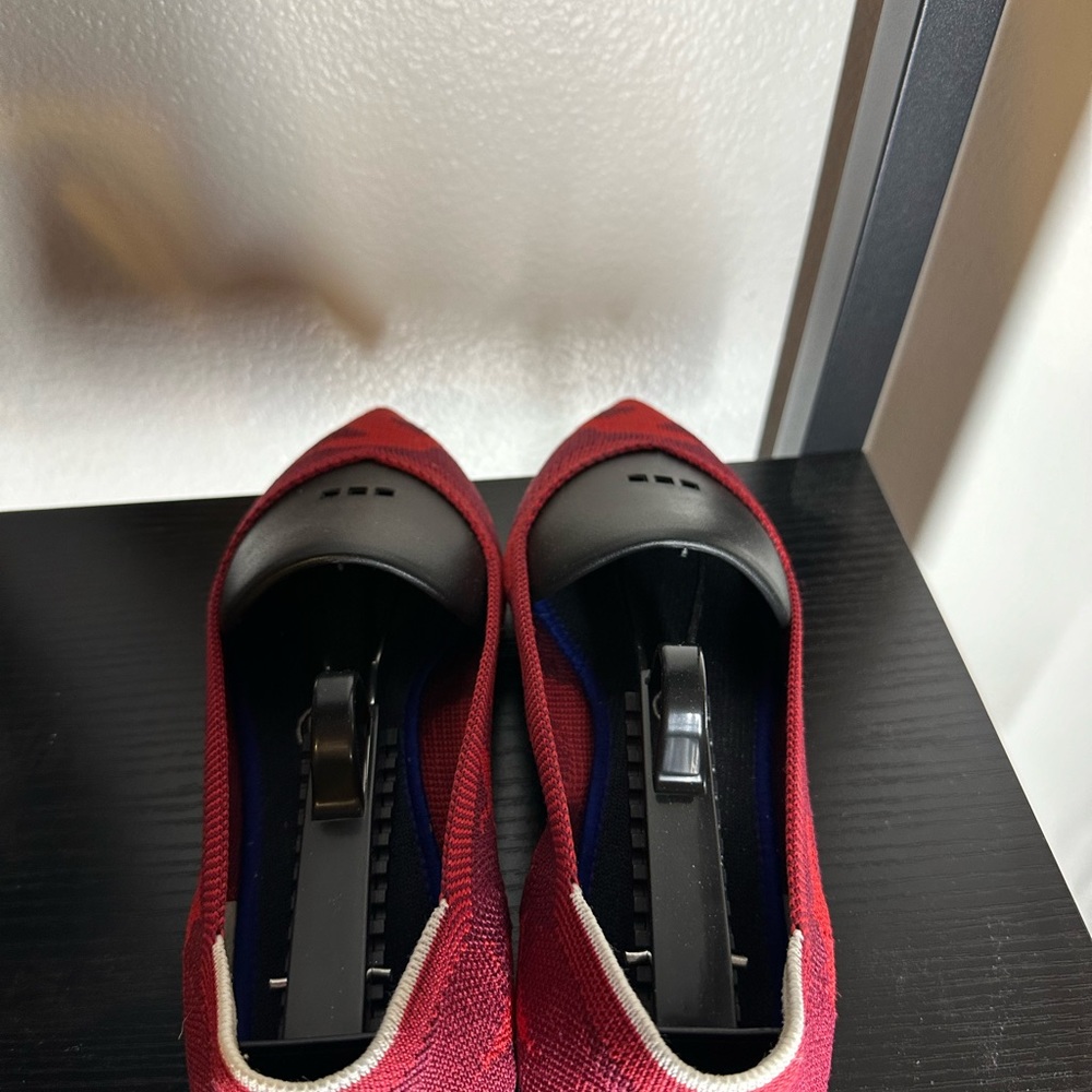 Rothy’s Red Camo Point - image 3